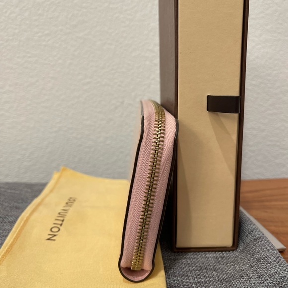 04. LOUIS VUITTON Monogram Vernis Zippy Wallet Zip Around Long Wallet - Picture 9 of 11